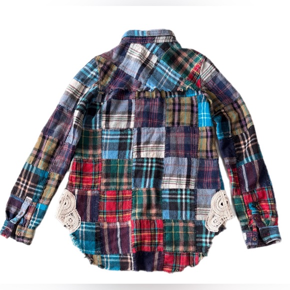 We The Free Lost In Plaid Patchwork Medium Great used condition button up top - Picture 11 of 14